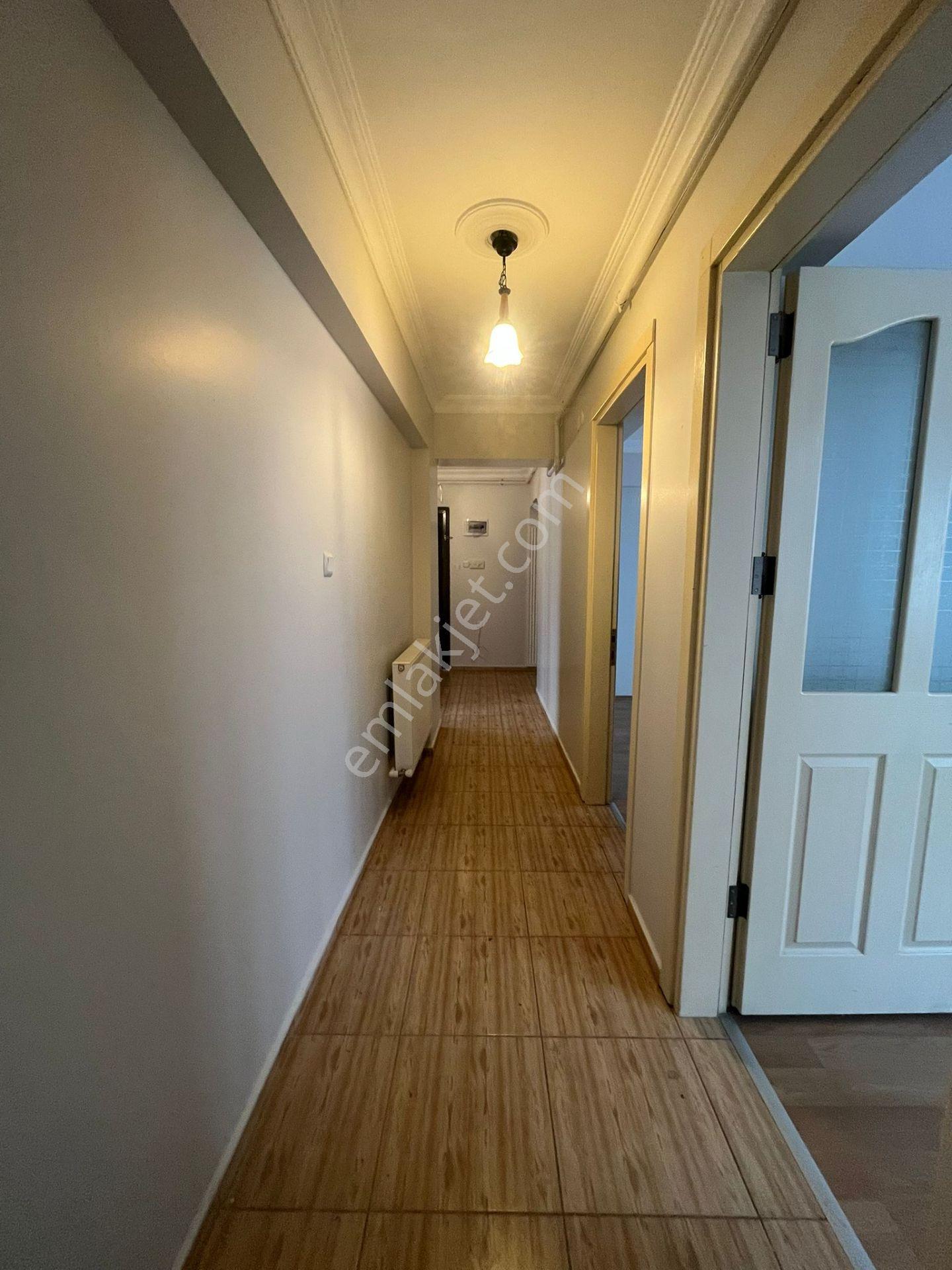 🏡barbaros Mahallesi 🏡 Satılık Daire ✅3+1 140m2 M2 3 Katlının 3 Katı ❇️full Özelikli Balkonlu - Görsel 3