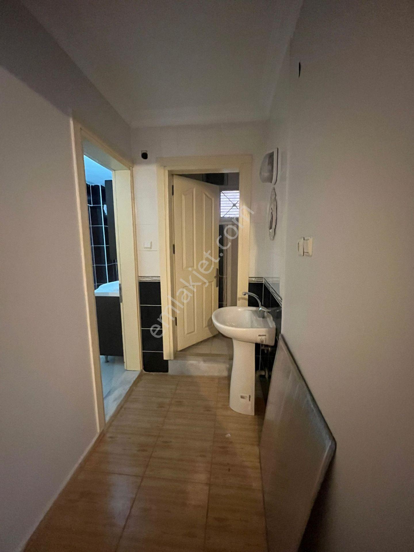 🏡barbaros Mahallesi 🏡 Satılık Daire ✅3+1 140m2 M2 3 Katlının 3 Katı ❇️full Özelikli Balkonlu - Görsel 9