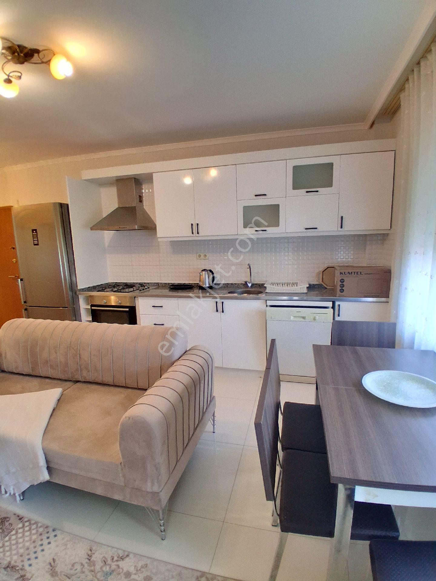 Konyaaltı Limanda Havuzlu Denize Yakın 2+1 Full Eşyalı Kiralık Daire - Görsel 15