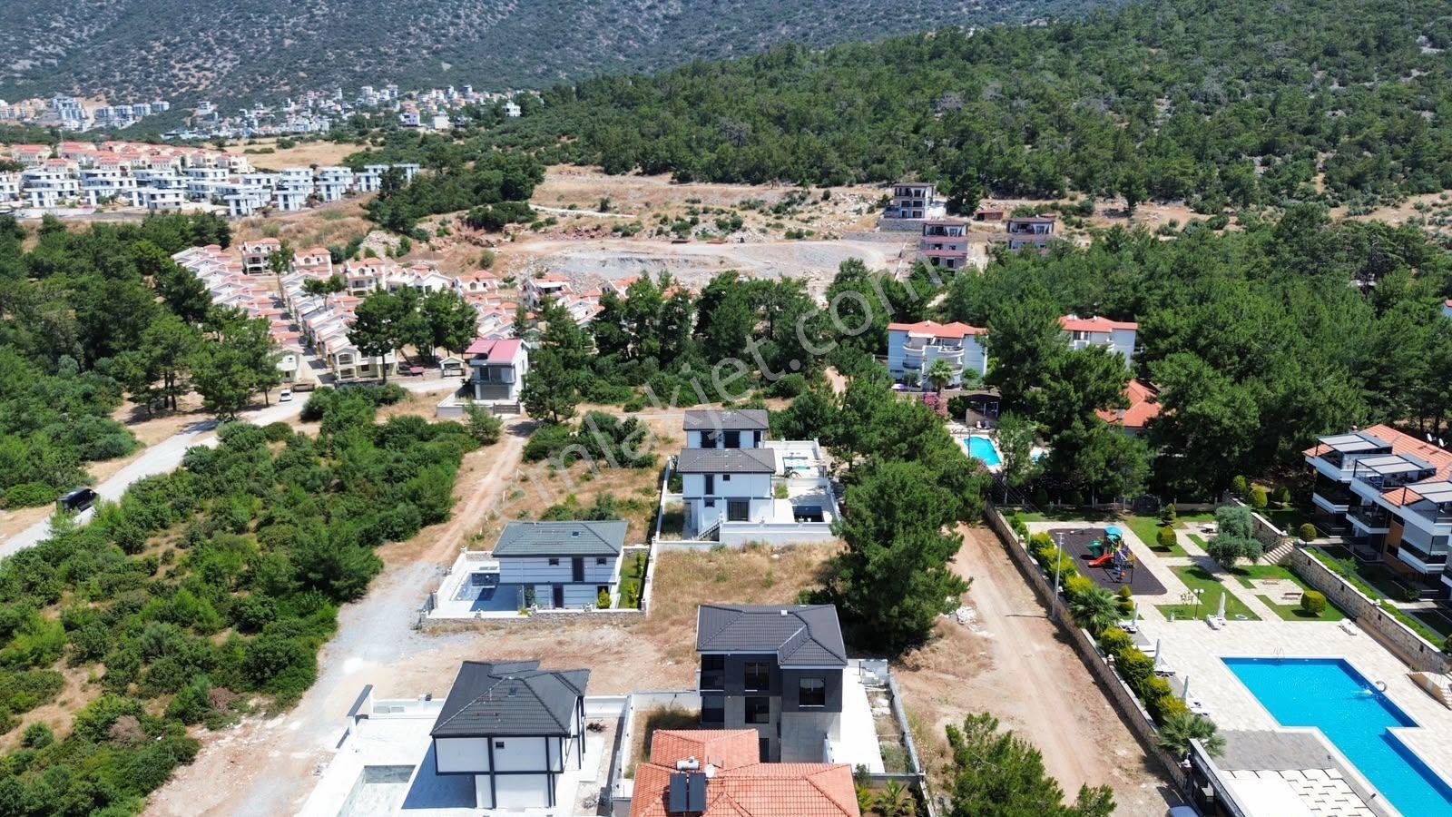 Deniz Manzaralı İmarlı Tam Müstakil Villa Arsası - Görsel 8
