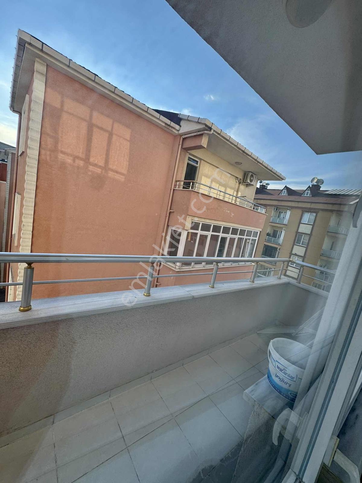 Full Eşyalı Cadde Üzeri Kiralık 3+1 Daire - Görsel 10