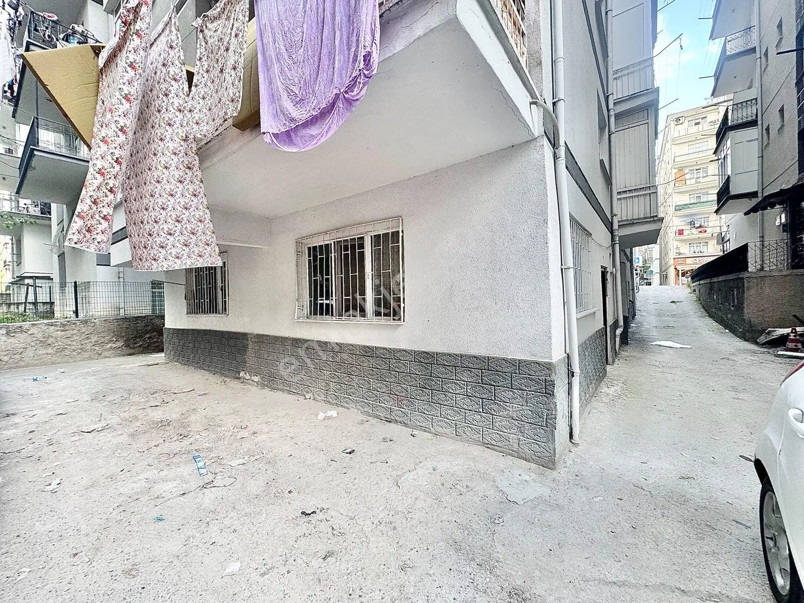 Demetlale De Satılık 2+1 Eşyalı Daire