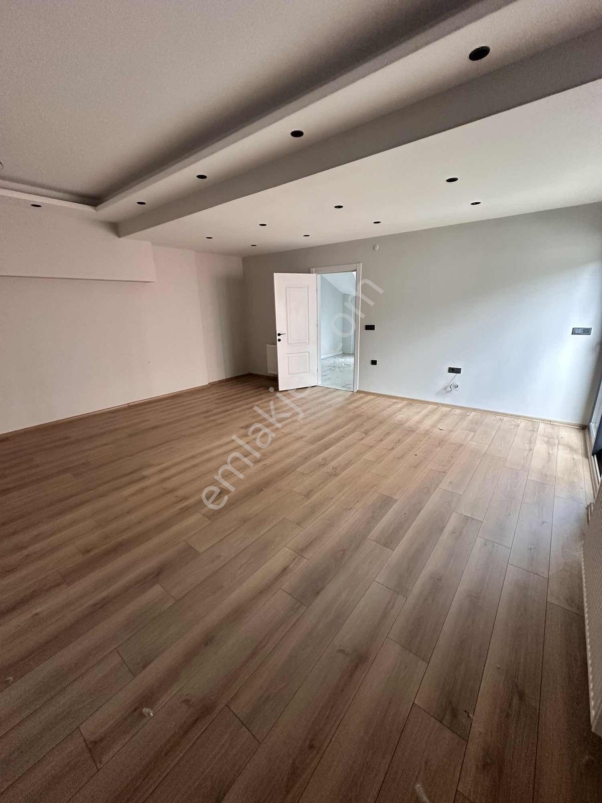 Havuzlu Vıllakent Girişi Trıpleks Villa - Görsel 13