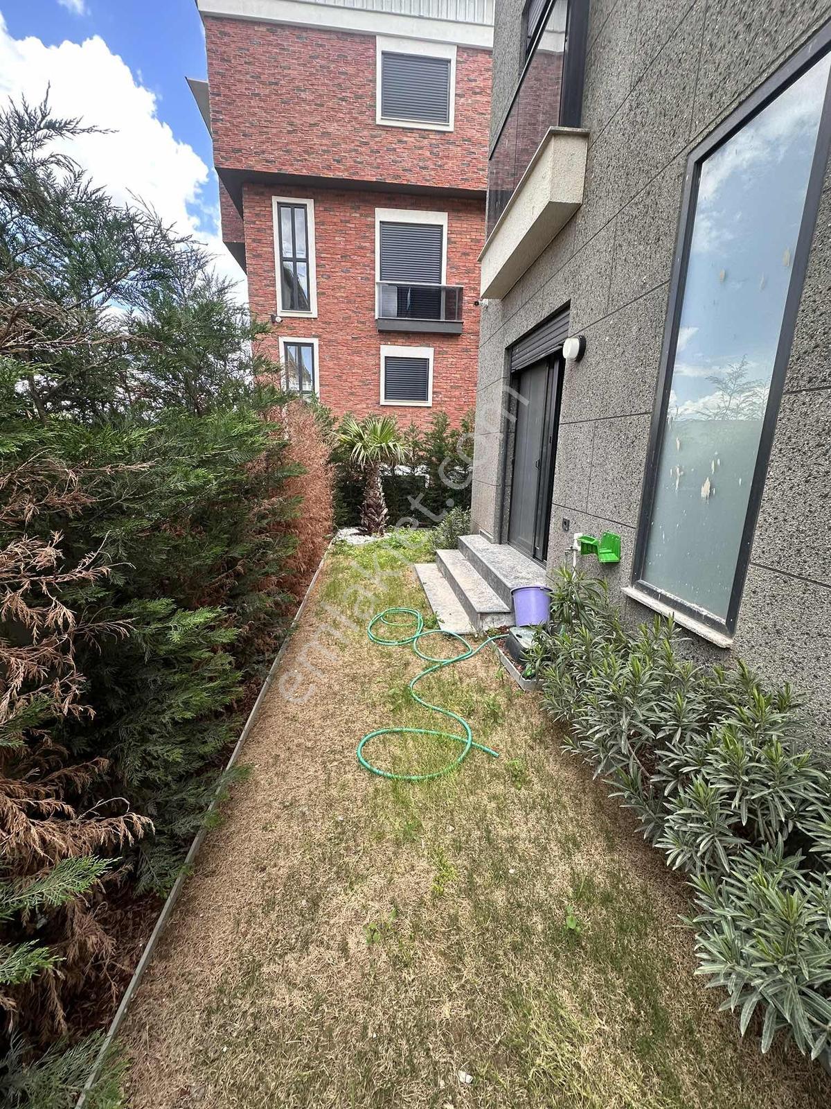 Havuzlu Vıllakent Girişi Trıpleks Villa - Görsel 24