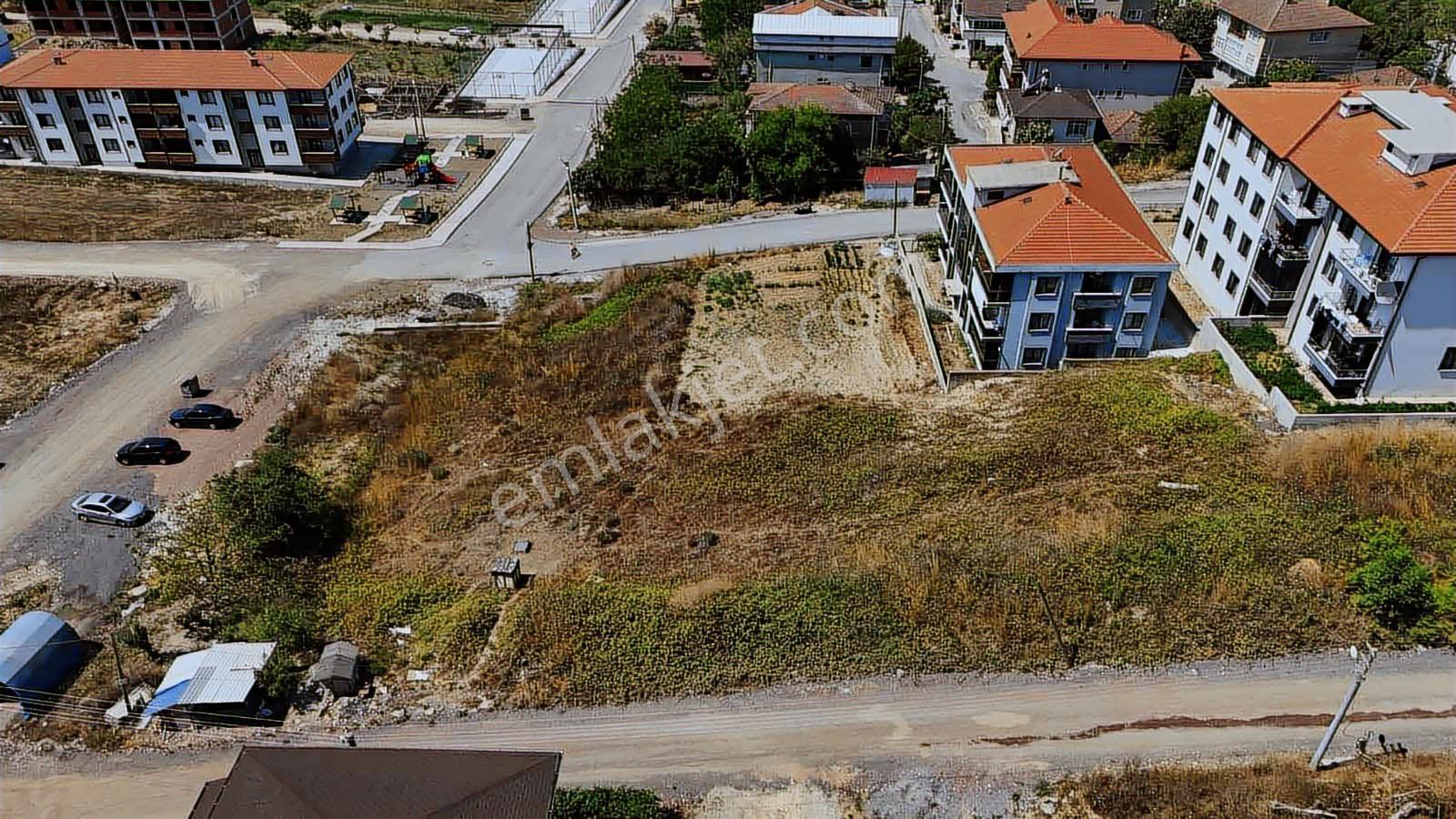 Kaynarca Merkezde 3 Kat Konut İmarlı 479 M2 Satılık Arsa