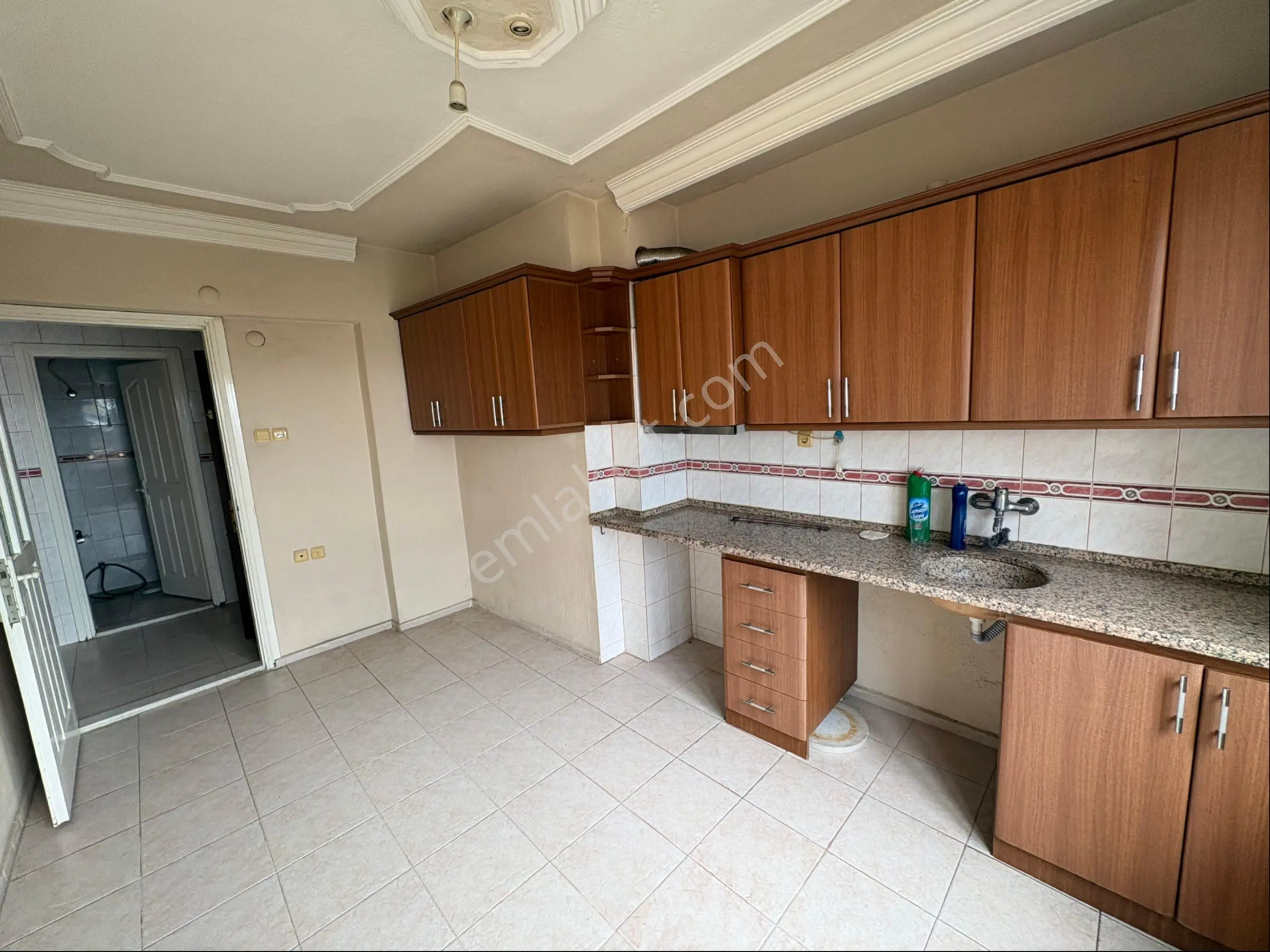 Miray Emlaktan Yıldıztepe Mahallesinde Kiralık 3+1 Daire - Görsel 4
