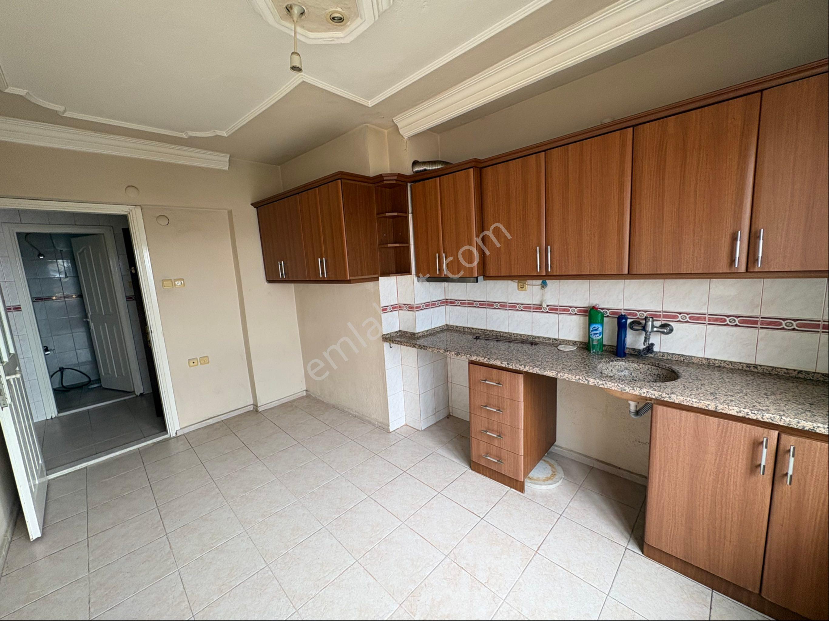 Miray Emlaktan Yıldıztepe Mahallesinde Kiralık 3+1 Daire - Görsel 3