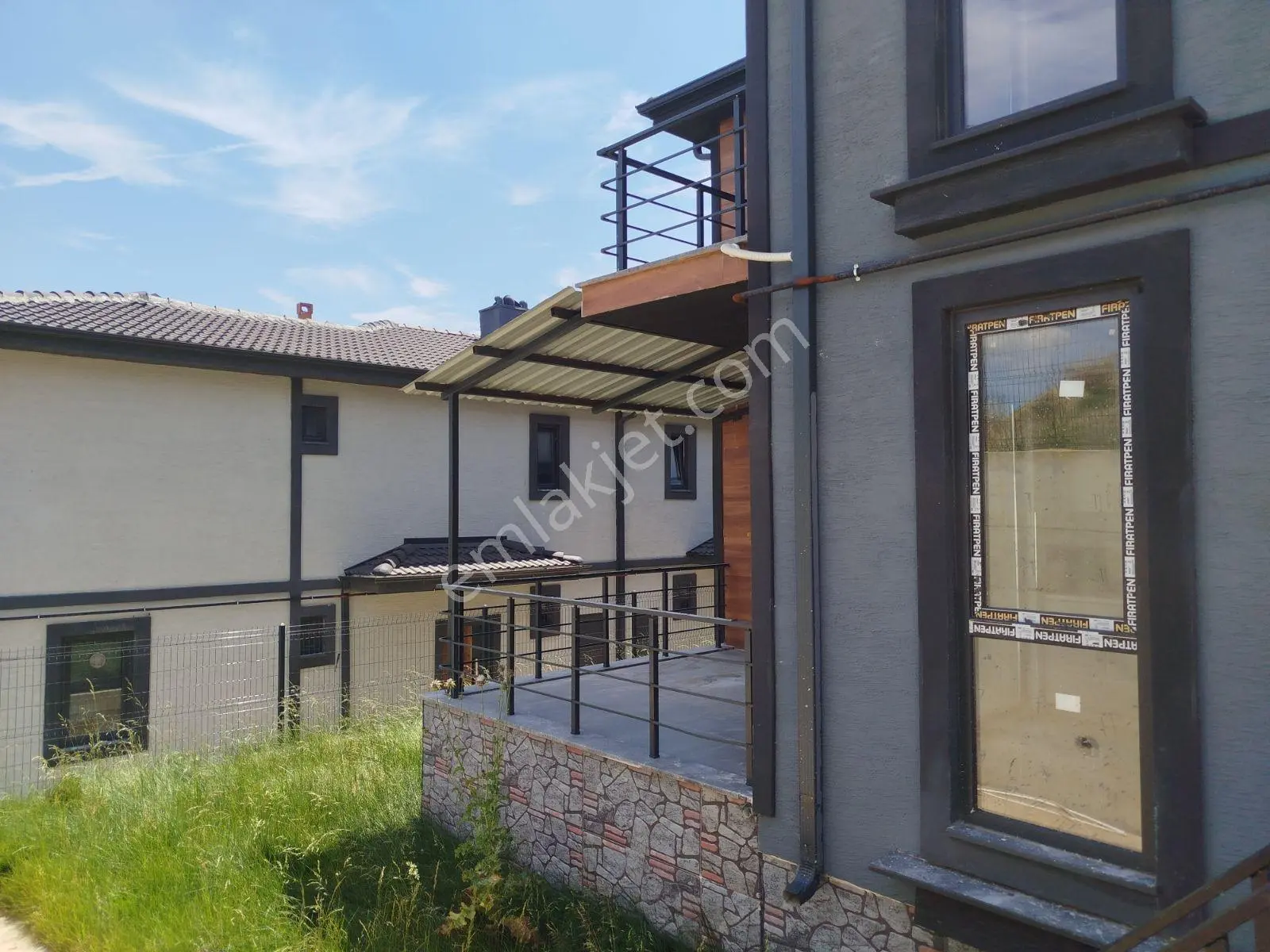 Remax Yeşim Kara'dan Vali Konağına Komşu Bahçeli Villa - Görsel 5