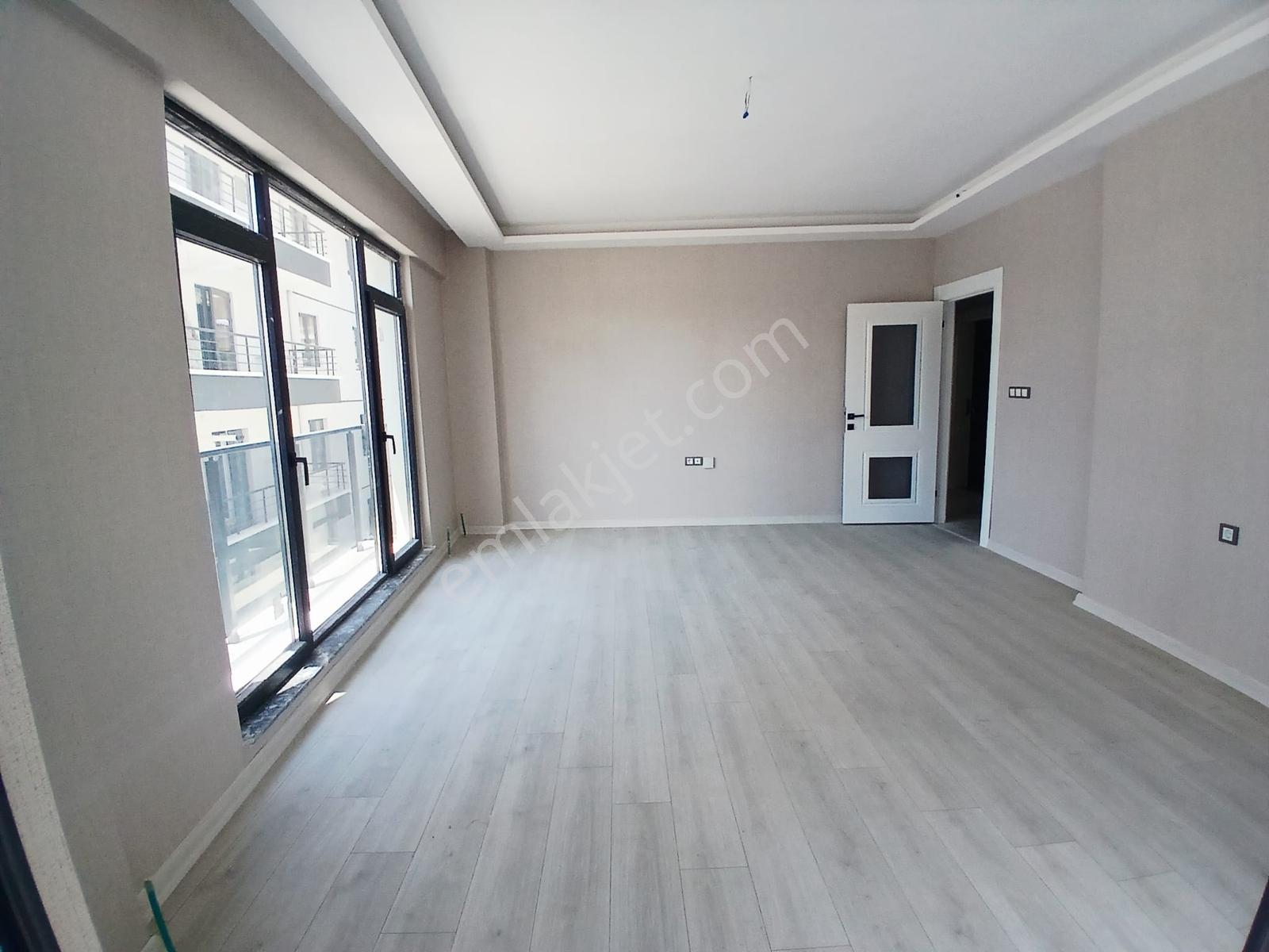 Sancaktepe De Full Yapılı Geniş 3+1 Yerden Isıtmalı Sıfır Daire - Görsel 37