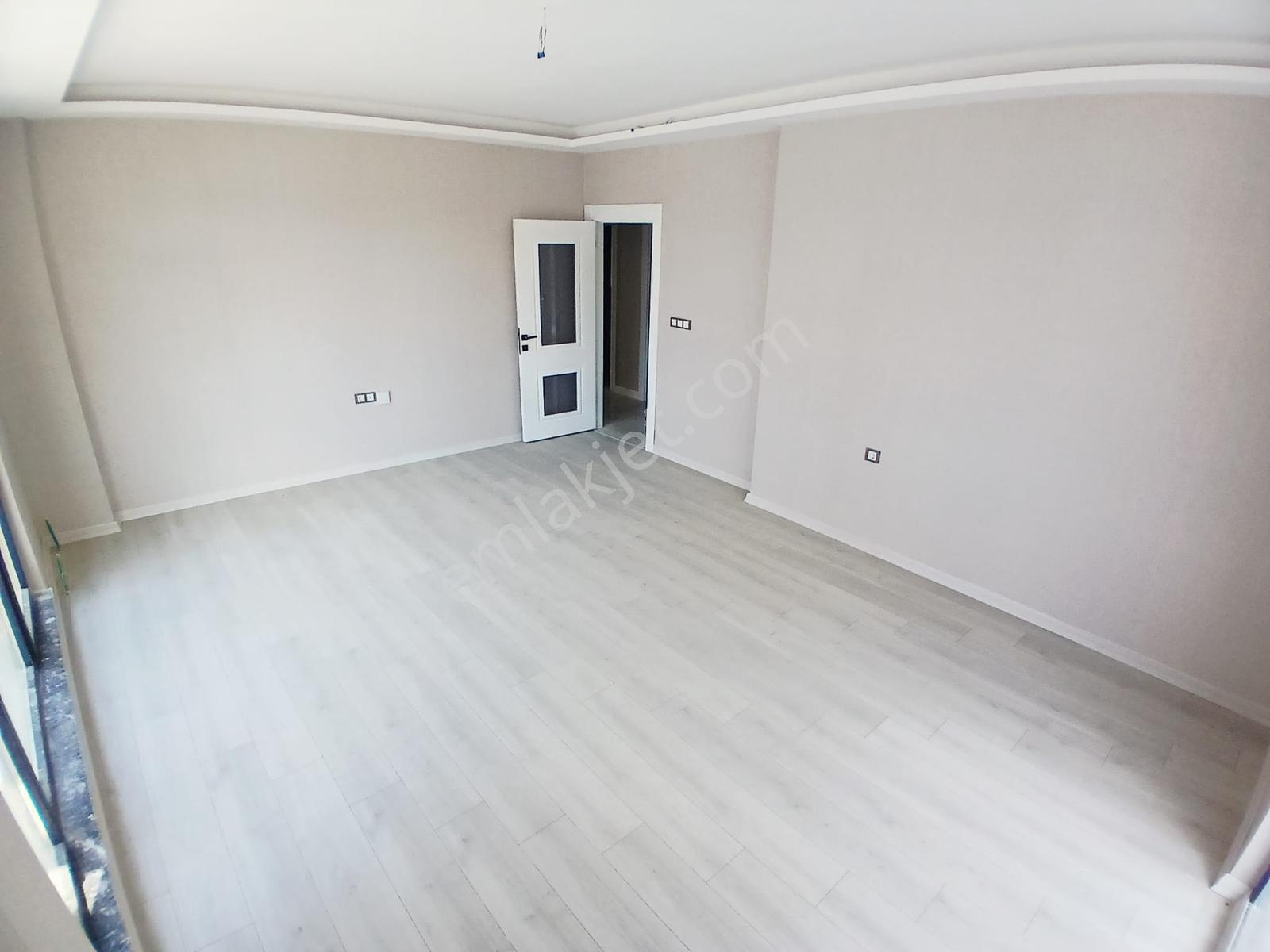 Sancaktepe De Full Yapılı Geniş 3+1 Yerden Isıtmalı Sıfır Daire - Görsel 24