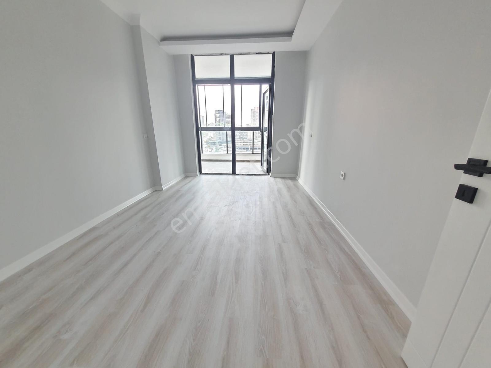 Ovacık'ta Ovagross Yakını Lüx 4+1 Full Yapılı Site Dairesi - Görsel 15