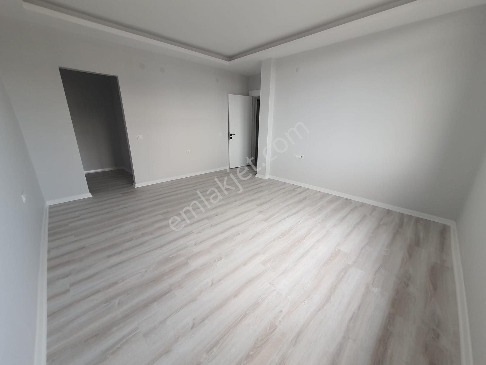 Ovacık'ta Ovagross Yakını Lüx 4+1 Full Yapılı Site Dairesi - Görsel 4