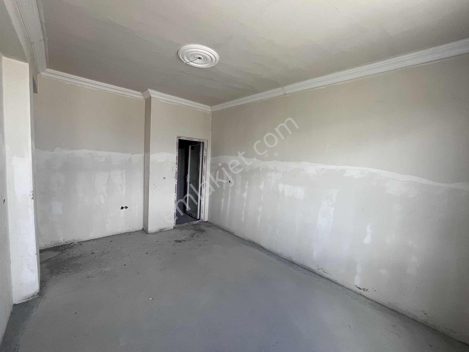 Remax Dem'den Demirkent/menderes Mahallesinde 2+1 Satılık Daire - Görsel 9