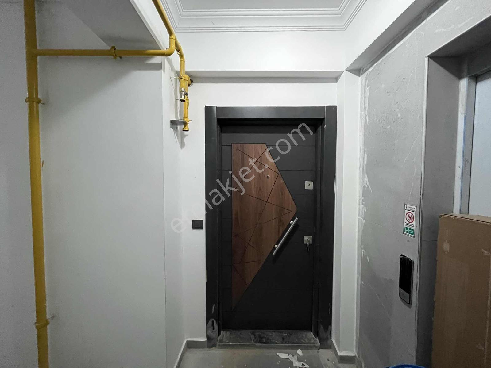 Remax Dem'den Demirkent/menderes Mahallesinde 2+1 Satılık Daire - Görsel 16