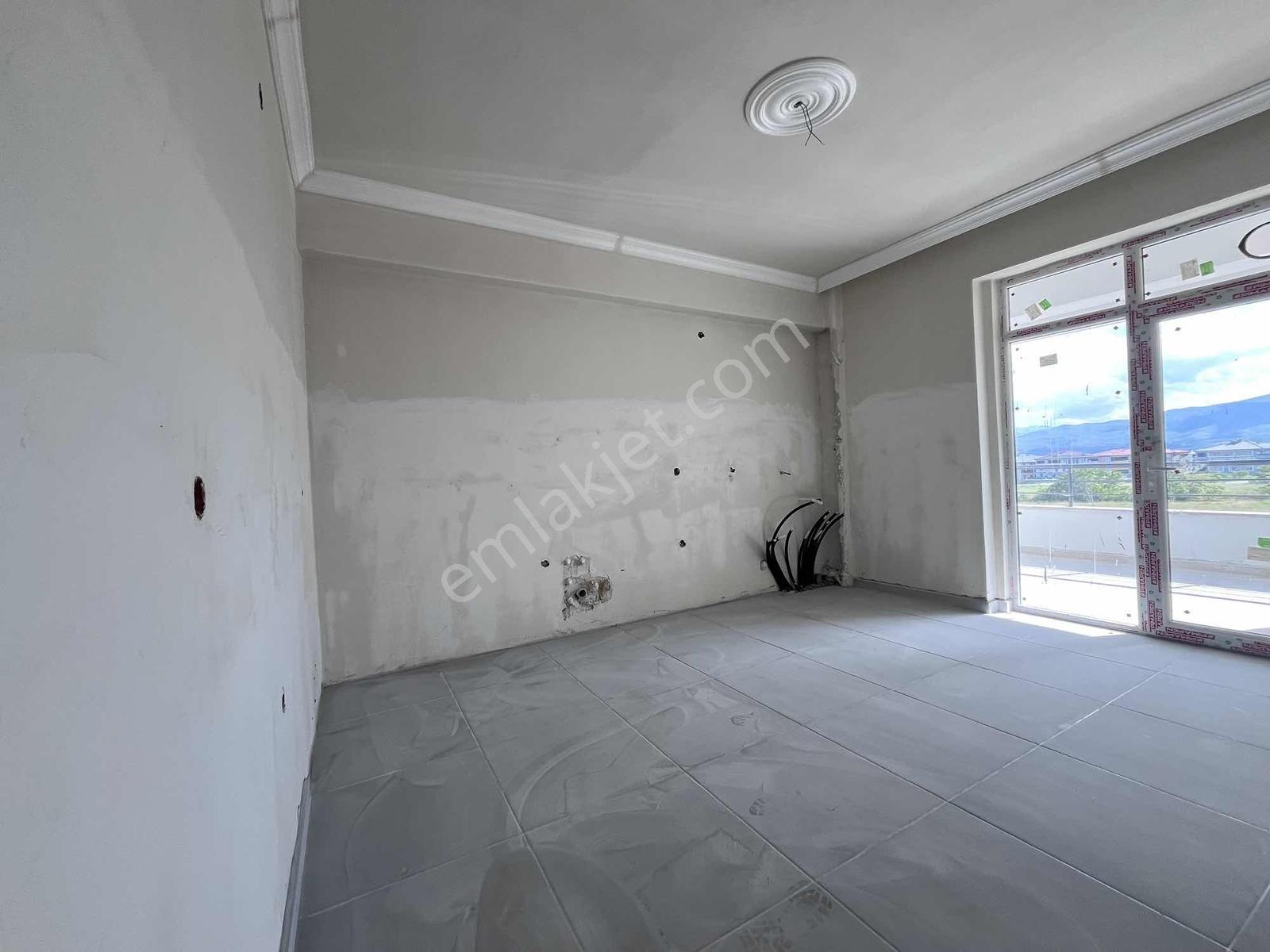 Remax Dem'den Demirkent/menderes Mahallesinde 2+1 Satılık Daire - Görsel 29