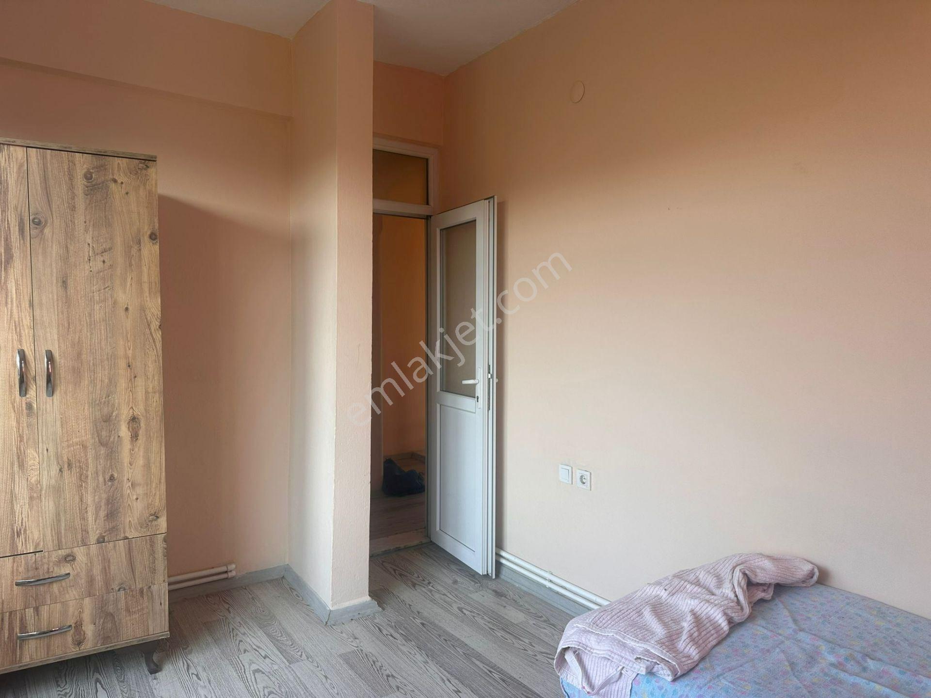 Güzelbahçe Yalı'da Eşyalı Yazlık - Görsel 21