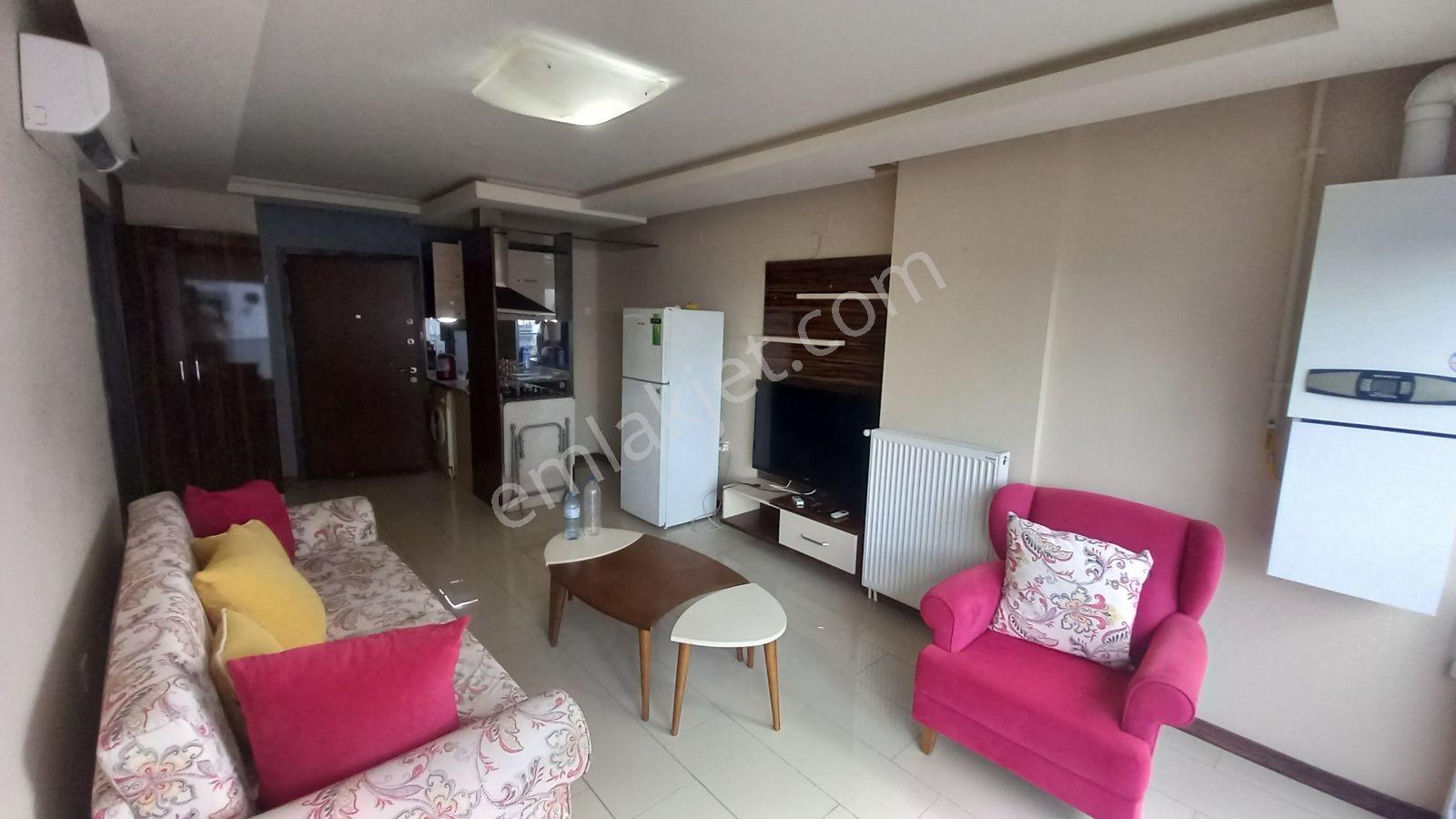Kurttepede T.özal 'a Yakın 1+1 Eşyalı Kombili Kiralık Daire