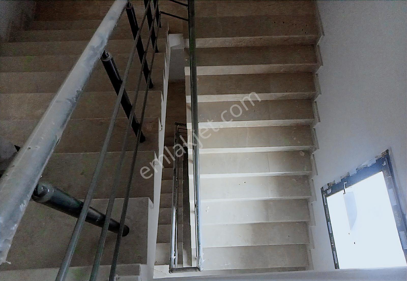 Adanorm Sanayi Sitesinde 1350m2 Lik Kapalı Alanlı Sıfır İşyeri - Görsel 12