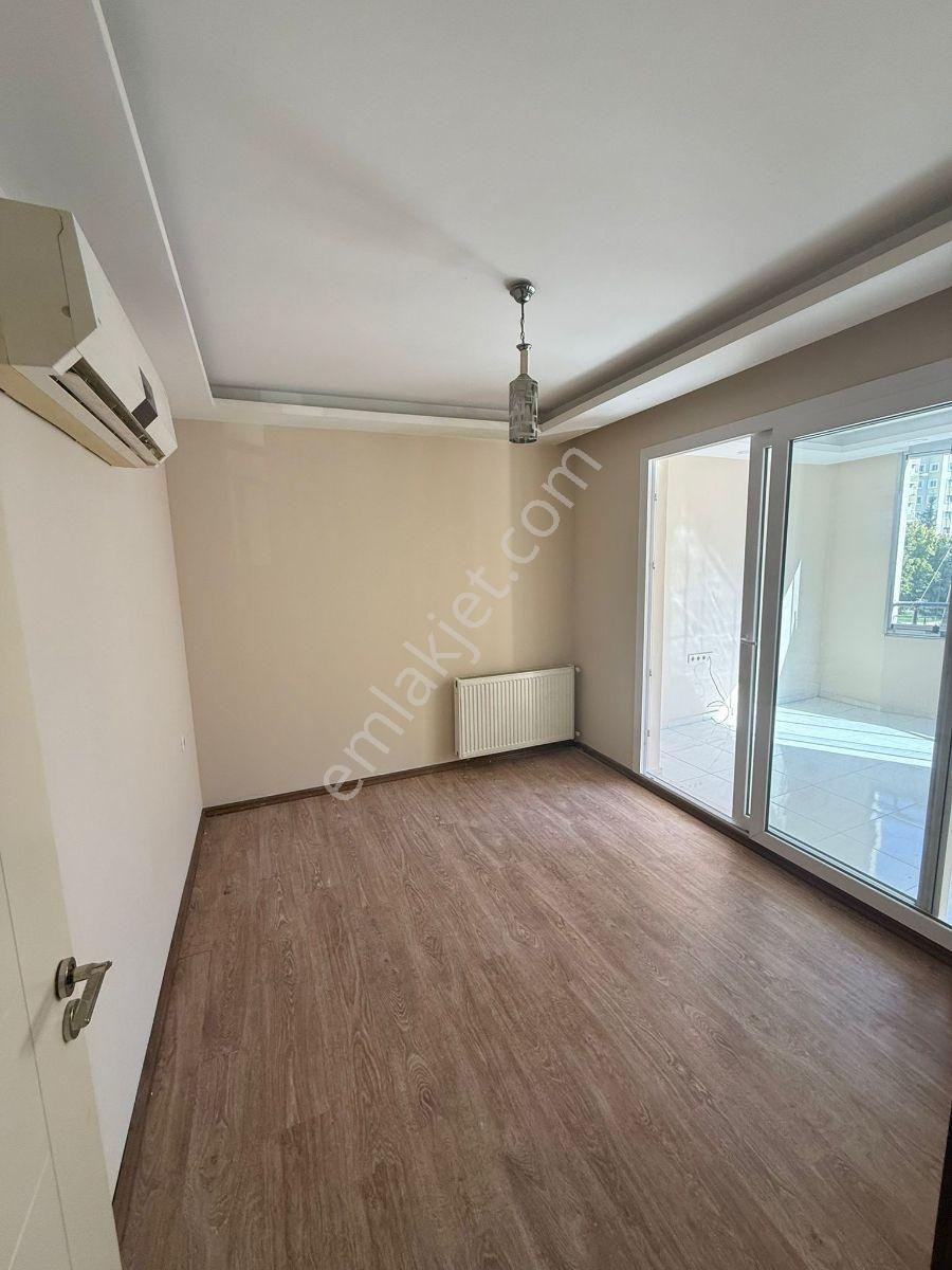 Pınar Mahallesinde Modern Sitede 2+1 Cam Balkonlu Daire - Görsel 6