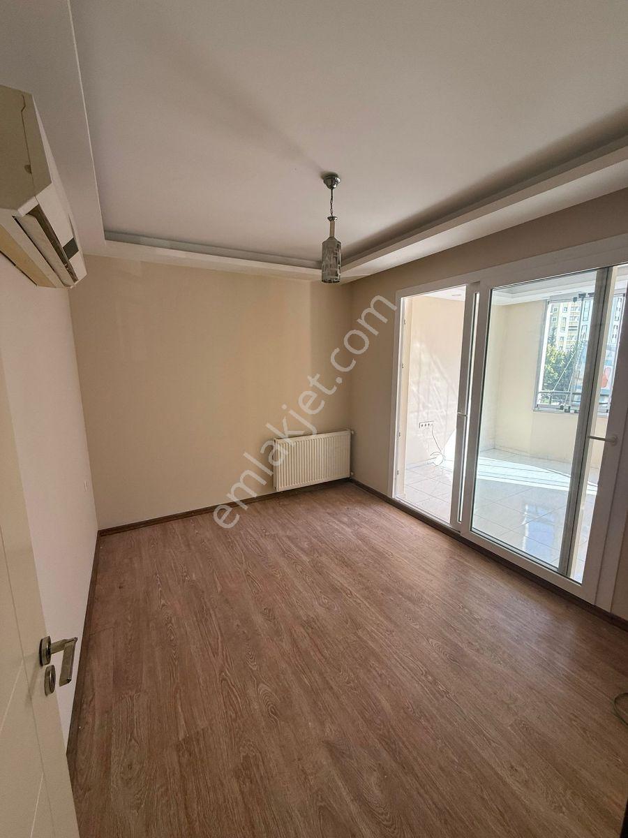 Pınar Mahallesinde Modern Sitede 2+1 Cam Balkonlu Daire - Görsel 8