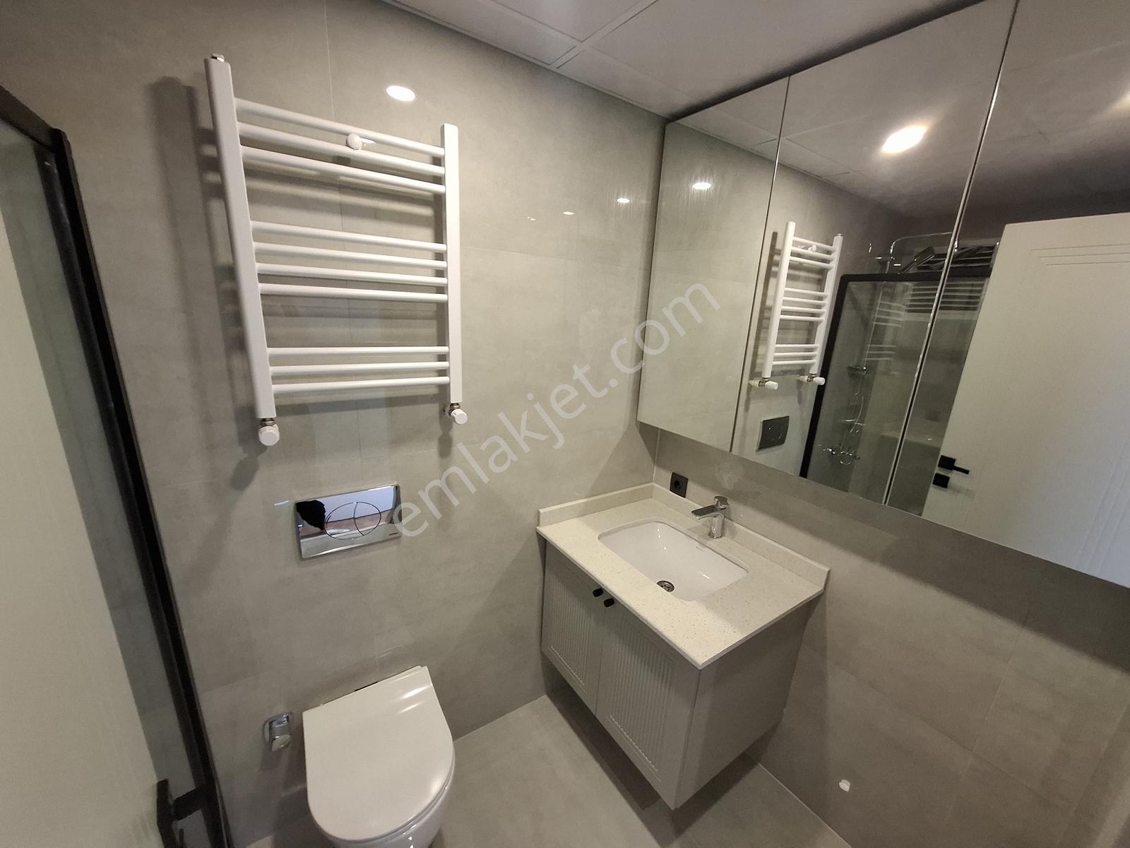 Güvenlikli Sitede 2+1 Ç.banyolu Kapalı Otoparklı Modern Daire - Görsel 7