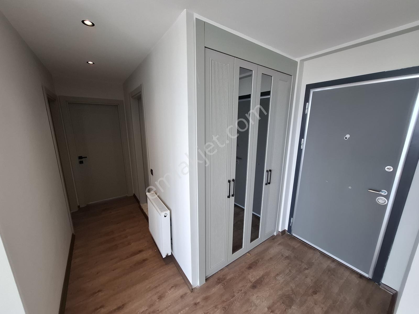 Güvenlikli Sitede 2+1 Ç.banyolu Kapalı Otoparklı Modern Daire - Görsel 12