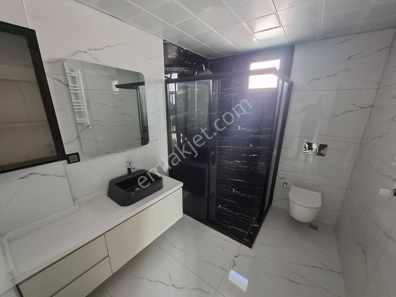Sarıçam'da 5+1 Bahçeli 4 Banyolu Bağımsız Sıfır Triplex Villa - Görsel 15