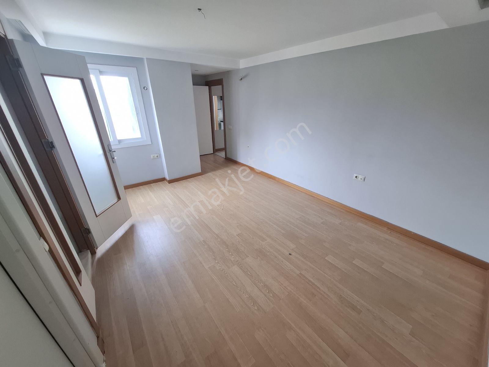 Gürselpaşa Mah. Real Avm Karşısında 3+1 Çift Banyolu 8.kat Daire - Görsel 7