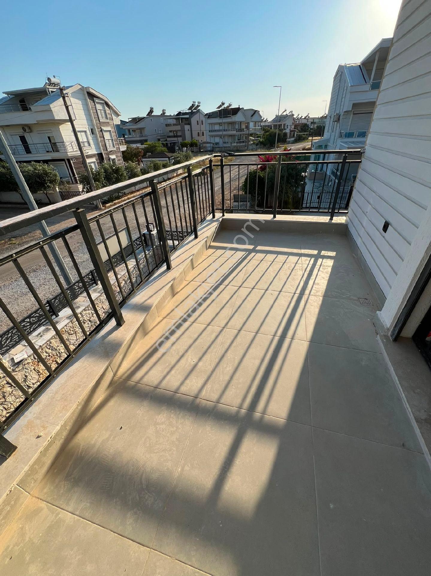 Köşe Başında Tüm Mustakil Ultra Lux Villa - Görsel 16