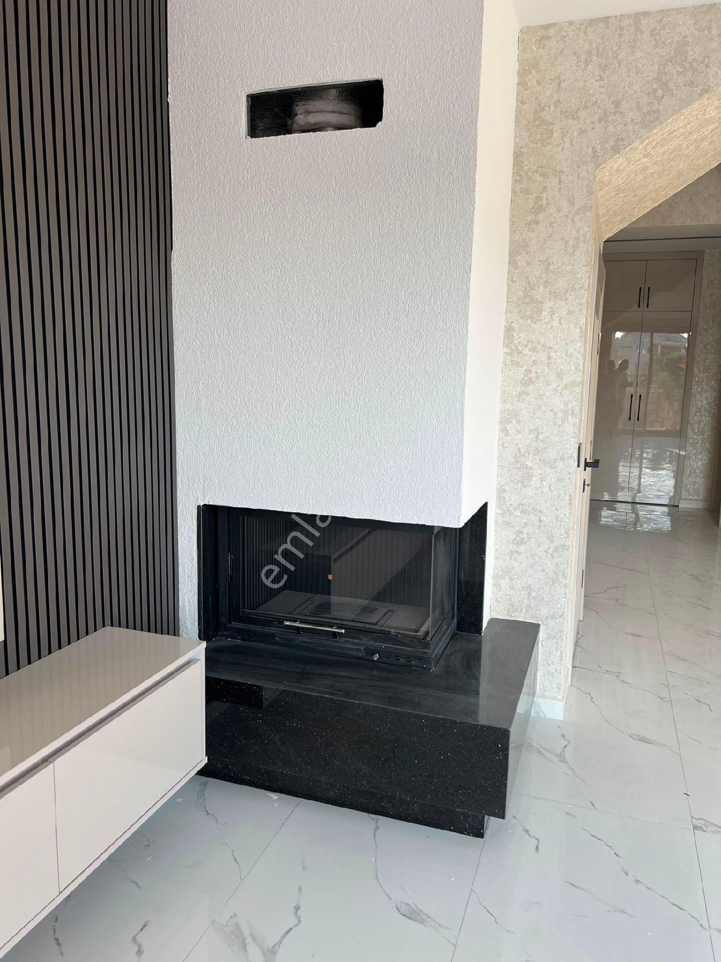 Köşe Başında Tüm Mustakil Ultra Lux Villa - Görsel 24