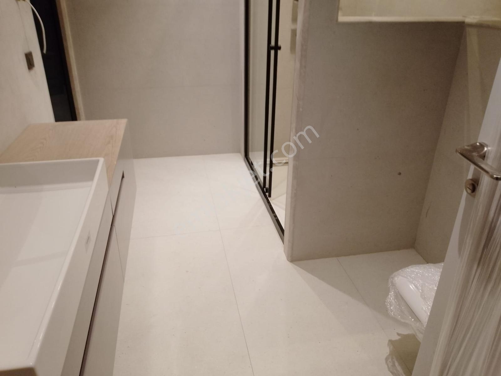 Şehir Merkezinde T.özalda Asansör+havuz+hamam 5+2 Lüx Villa - Görsel 26