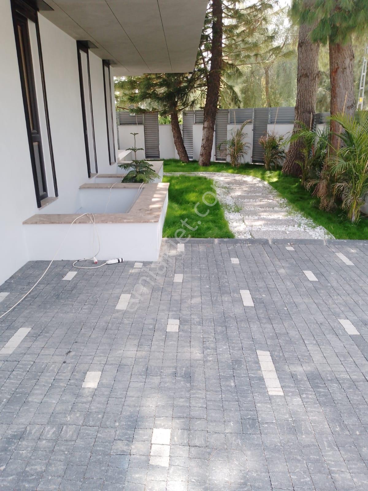 Şehir Merkezinde T.özalda Asansör+havuz+hamam 5+2 Lüx Villa - Görsel 4