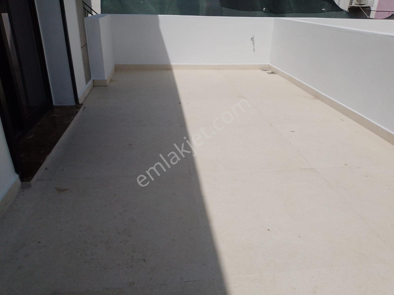 Şehir Merkezinde T.özalda Asansör+havuz+hamam 5+2 Lüx Villa - Görsel 34