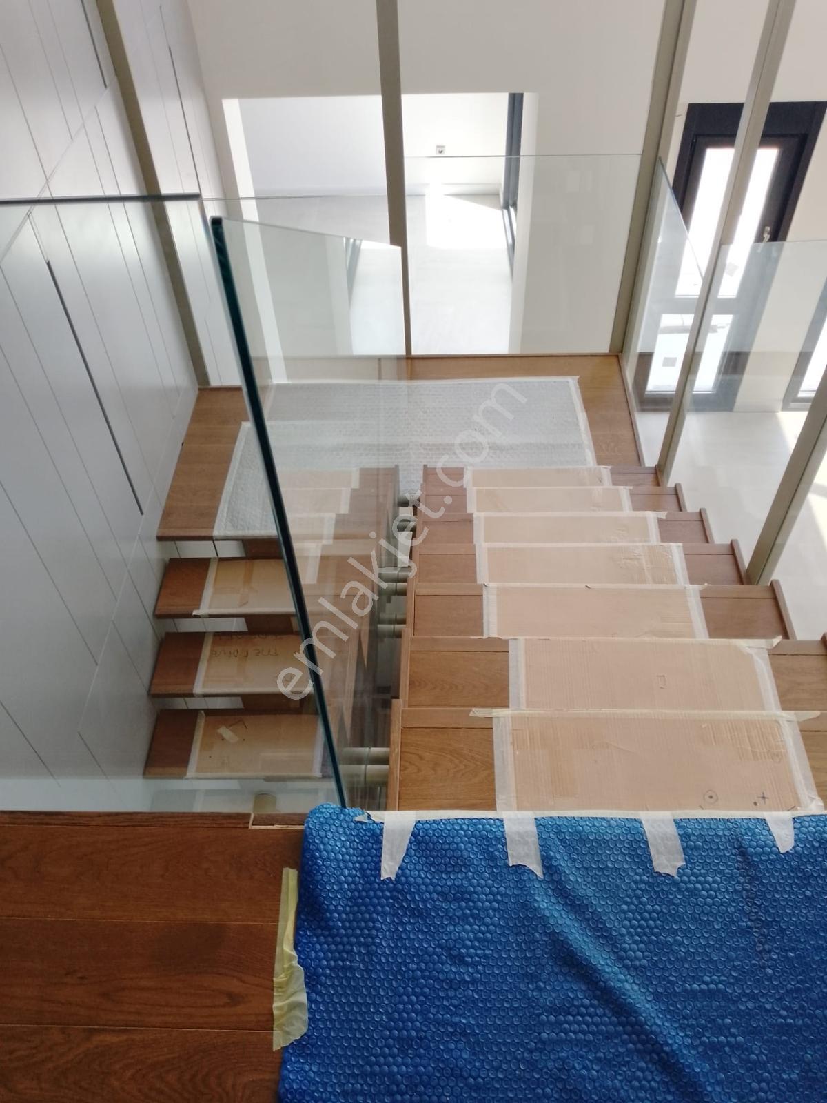 Şehir Merkezinde T.özalda Asansör+havuz+hamam 5+2 Lüx Villa - Görsel 30