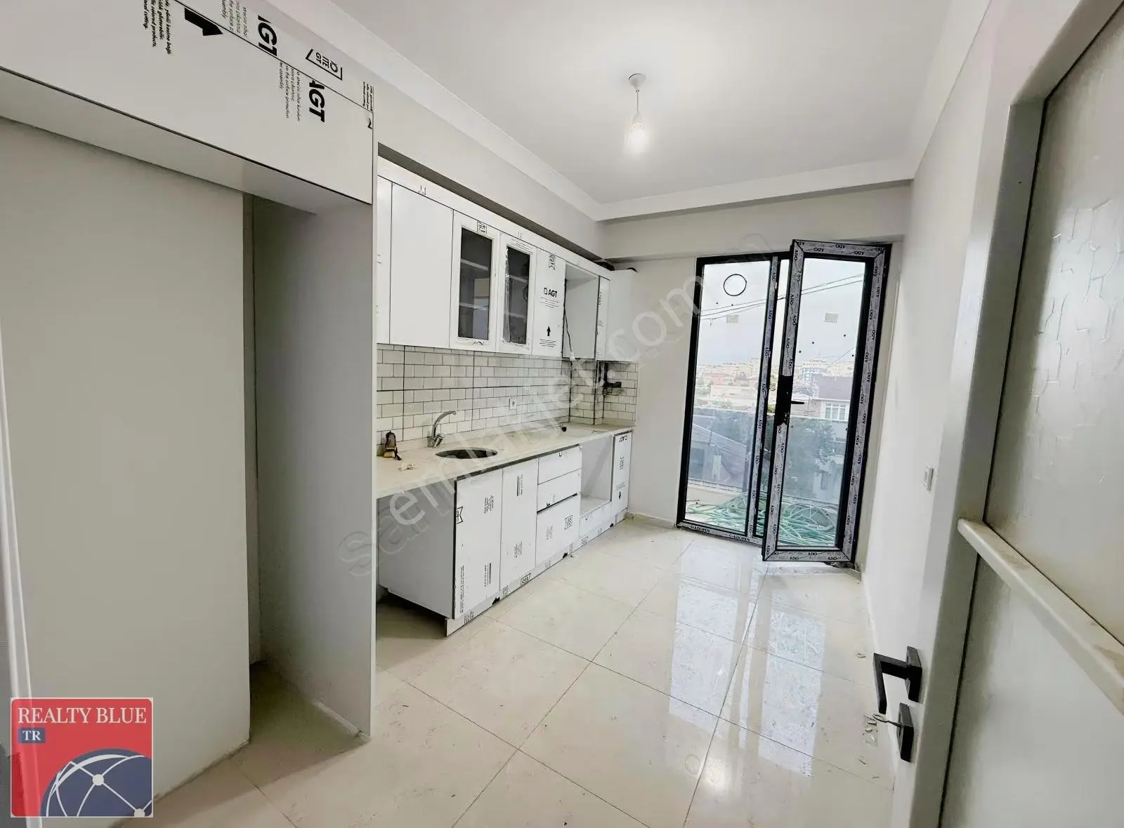 Kiralık Daire (3+1 ) Sıfır Arakat Yerden Isıtmalı Butik Site - Görsel 2