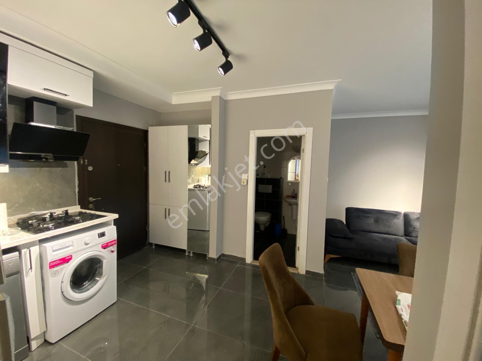 Ziyapaşa Bulvarı Civarı Çınarlıda 2+1 Lüx Eşyalı Kiralık Daire - Görsel 2