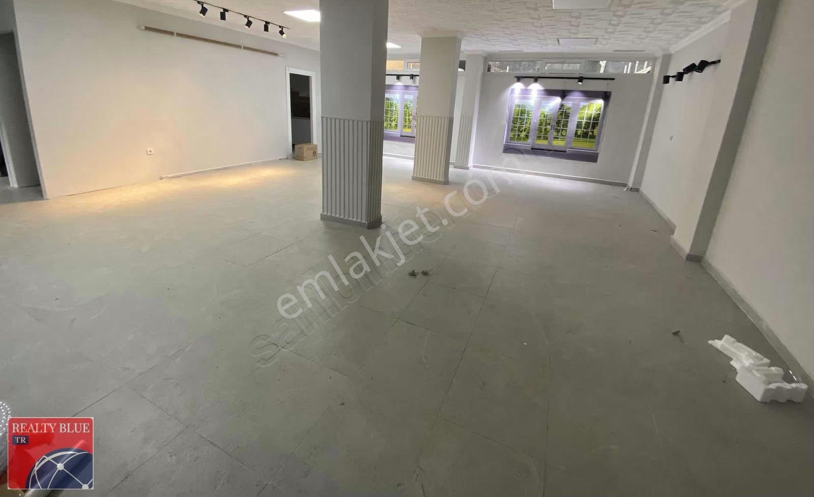 Sultanbeyli Fatihde Kiralık 110 M2 Dükkan - Görsel 3