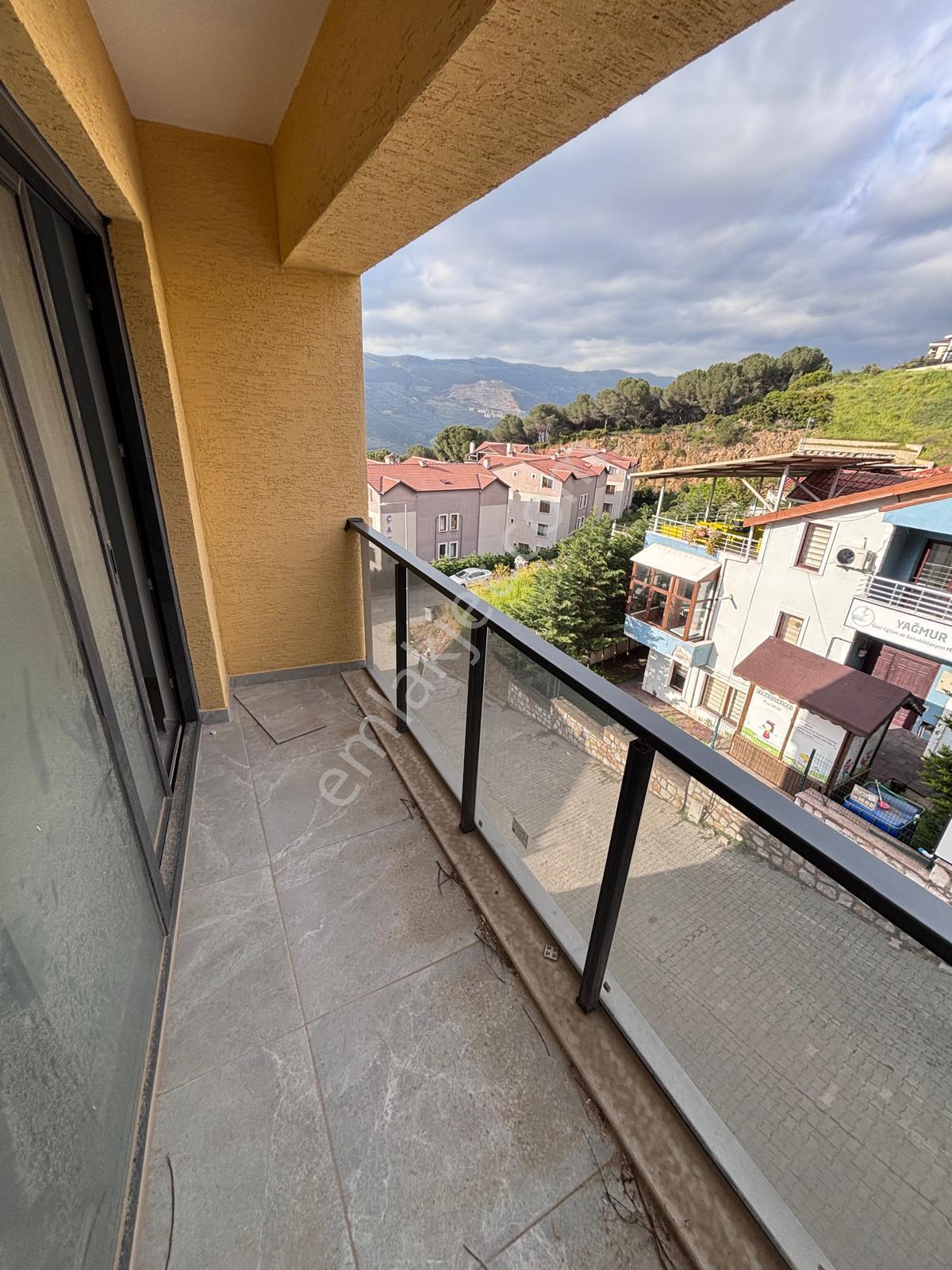 Umurbey'de Kiralık Daire 3+1 Üst Dubleks Yeni Sıfır Daire - Görsel 3