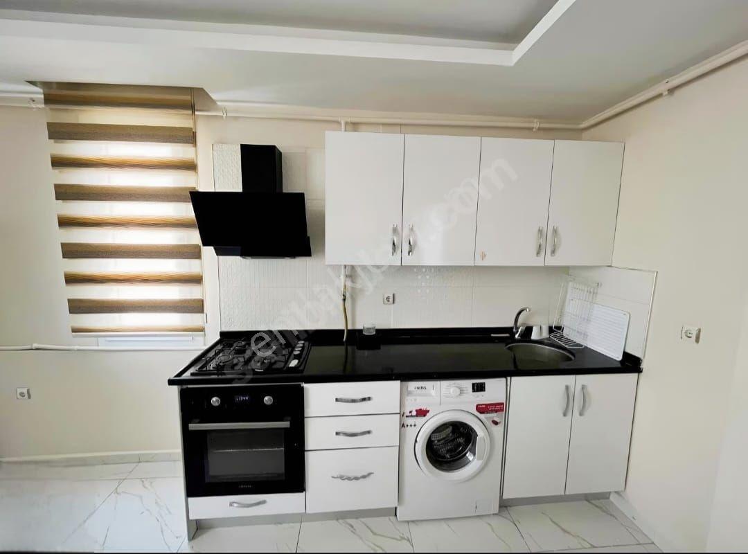 Beyaz Evlerde Full Eşyalı Kombili Kiralık Daire - Görsel 2