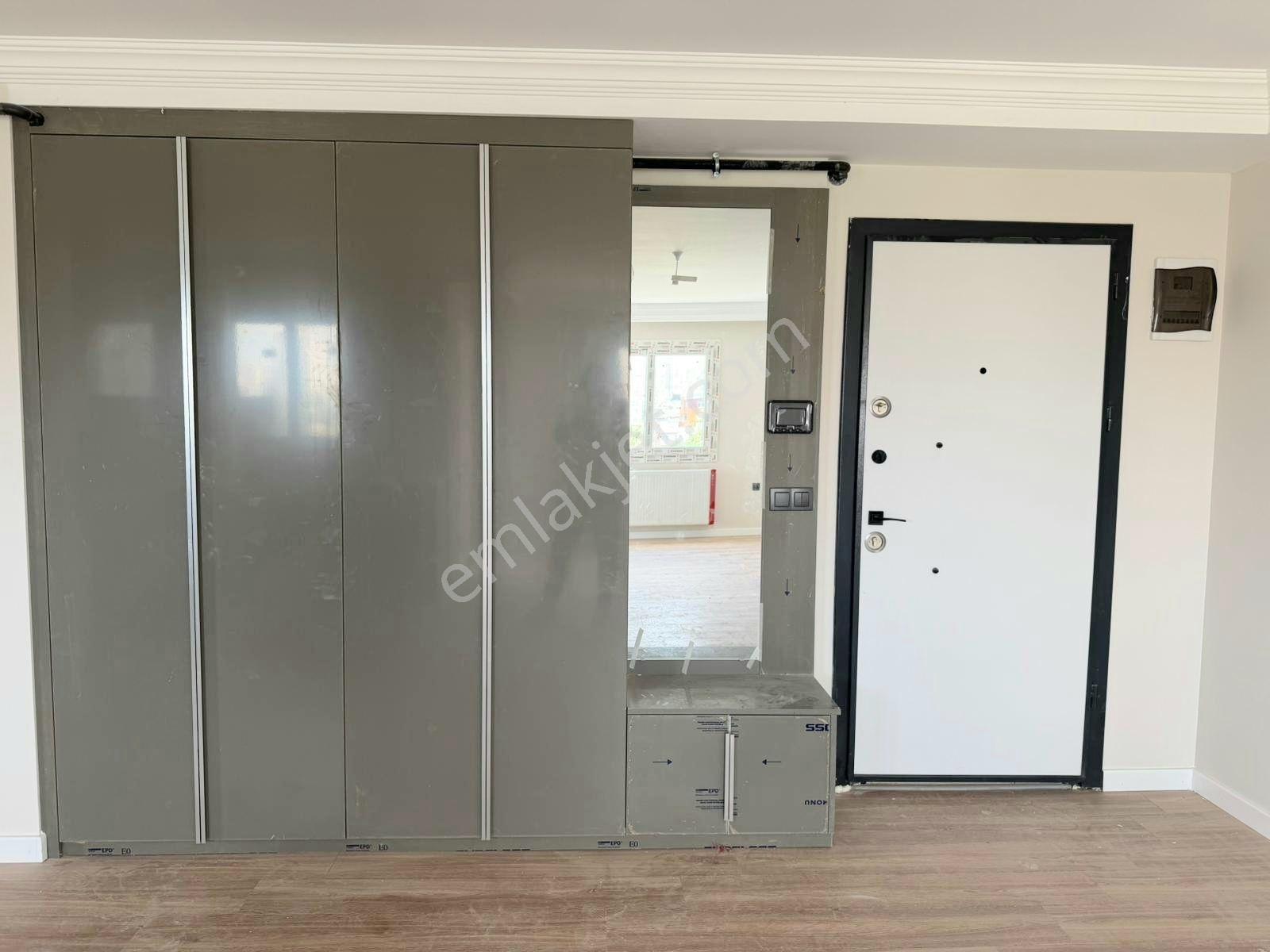 Yatırımcıların Dikkatine Bulvar Üzeri Cepheleri Açık Uygun Daire - Görsel 6