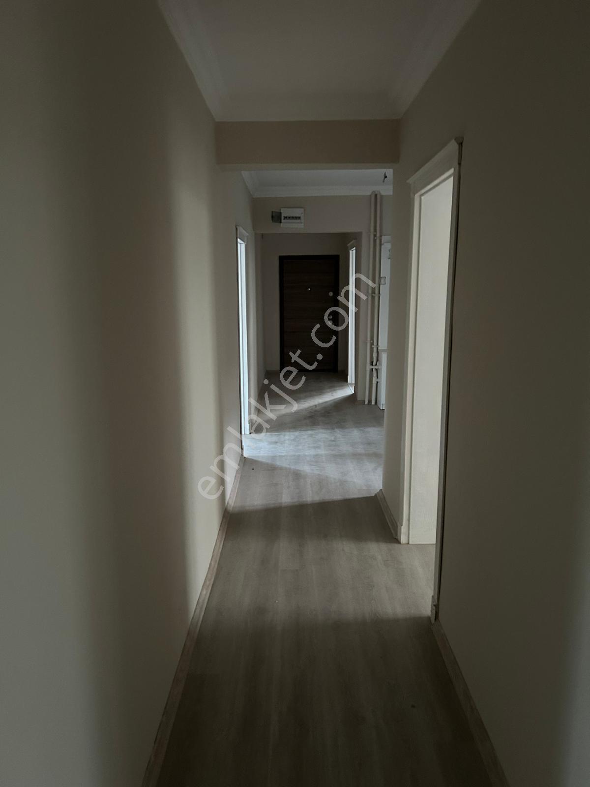 Memlik Güneykent Sitesinin En İyi Konumunda Manzaralı Villa - Görsel 26