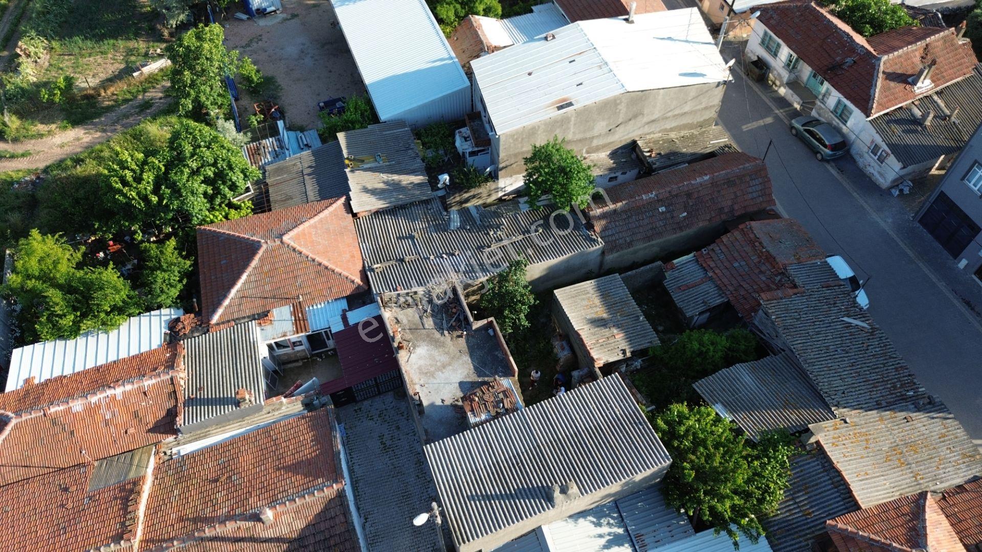 Sevinç'ten Edincik'te Köy İçinde 135m² İmarlı Arsa - Görsel 25