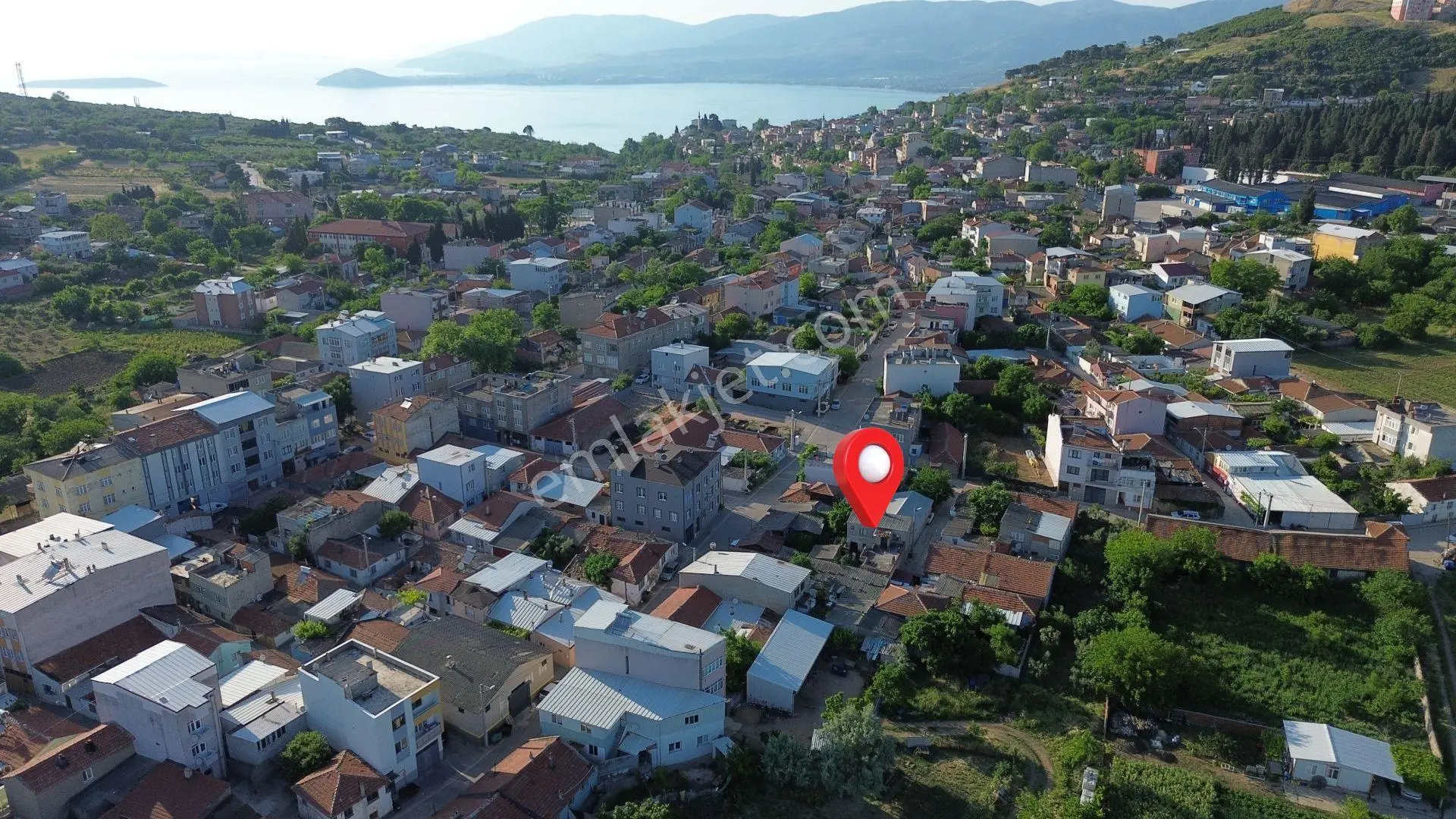 Sevinç'ten Edincik'te Köy İçinde 135m² İmarlı Arsa - Görsel 3