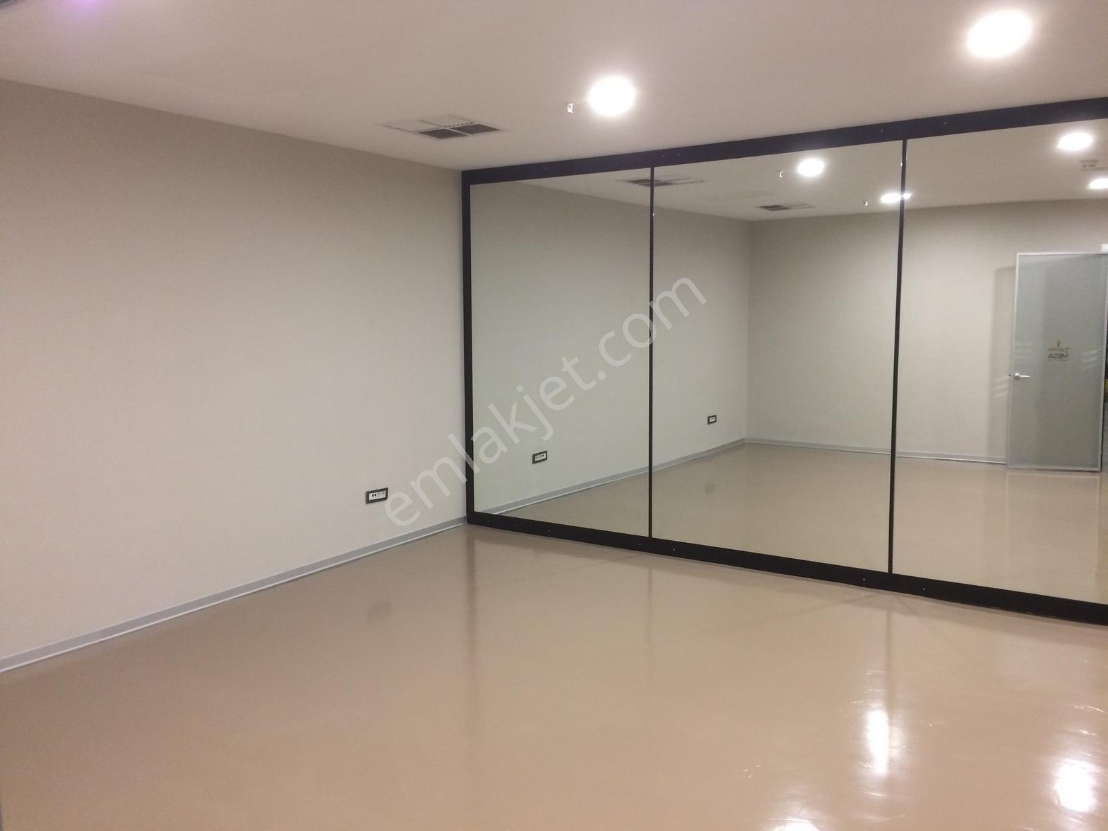 Venezia Mega 1+1 92m2 Şehir Manzaralı Kare Salon Kiralık Daire - Görsel 11