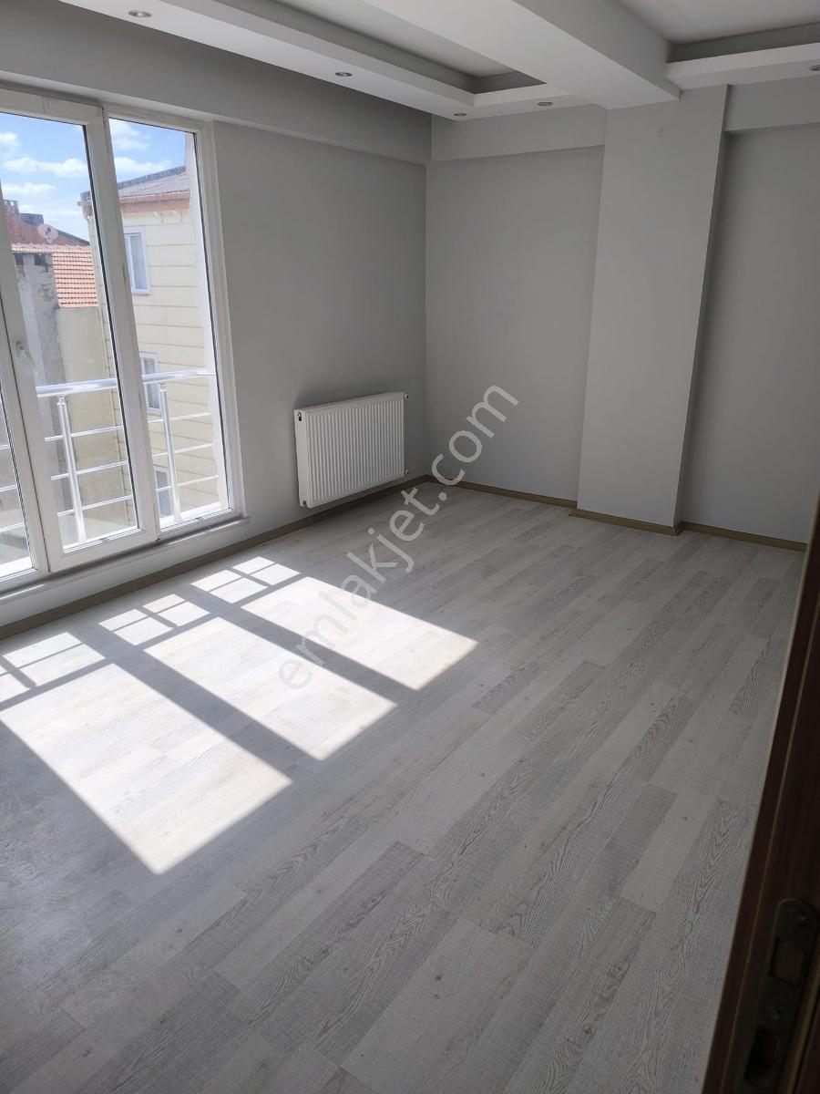 Şeyhsinan'da 1+1 Ayrı Mutfaklı Kiralık Daire - Görsel 3