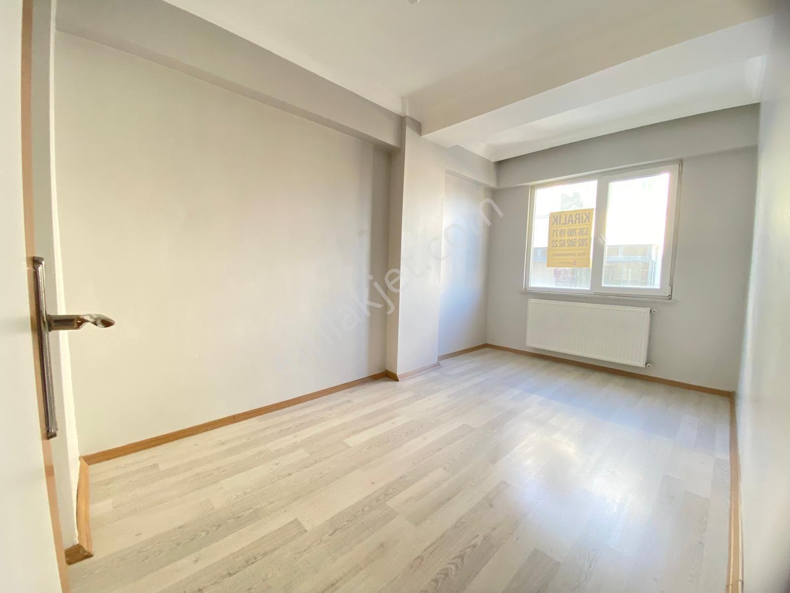 Şeyhsinan'da 1+1 Ayrı Mutfaklı Kiralık Daire - Görsel 11