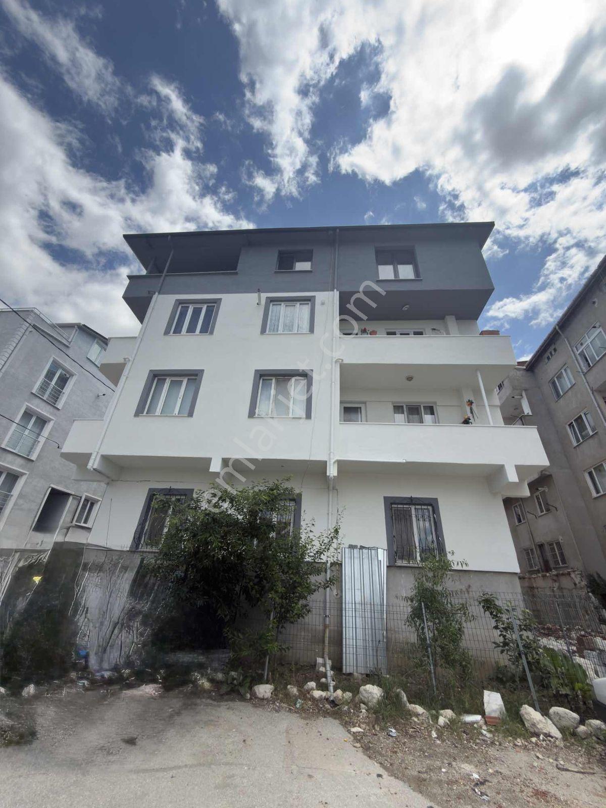 Olivium'dan Bağlarbaşı Mh'de Kiralık 2+1 Daire