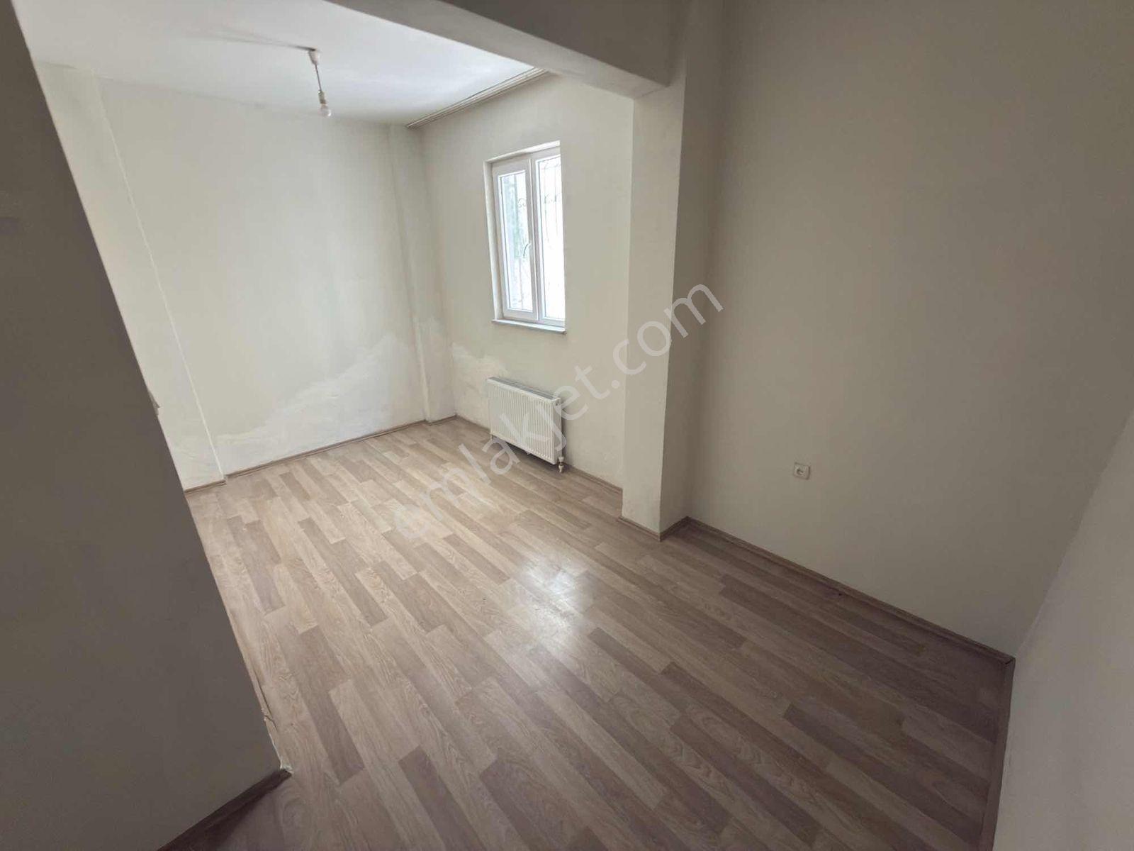 Olivium'dan Bağlarbaşı Mh'de Kiralık 2+1 Daire - Görsel 3