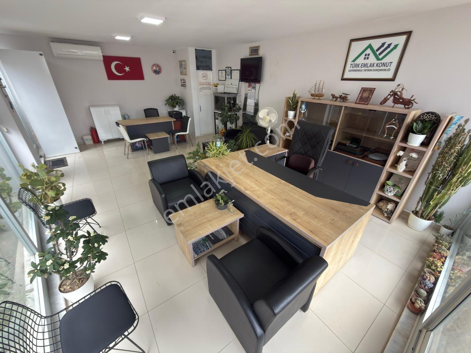 Olivium'dan Hasanbey Mh'de Kiralık 40m2 Kat Mülkiyetli Dükkan