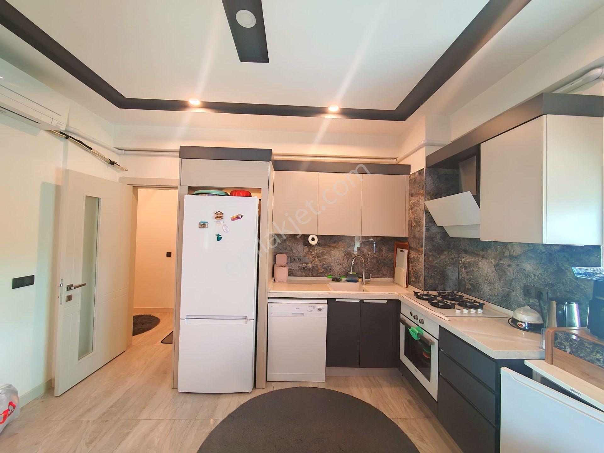 Kuşadası Merkez'de 2+1 Satılık Daire - Görsel 21